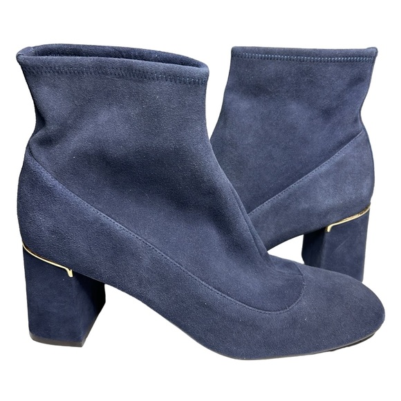 laree stretch bootie